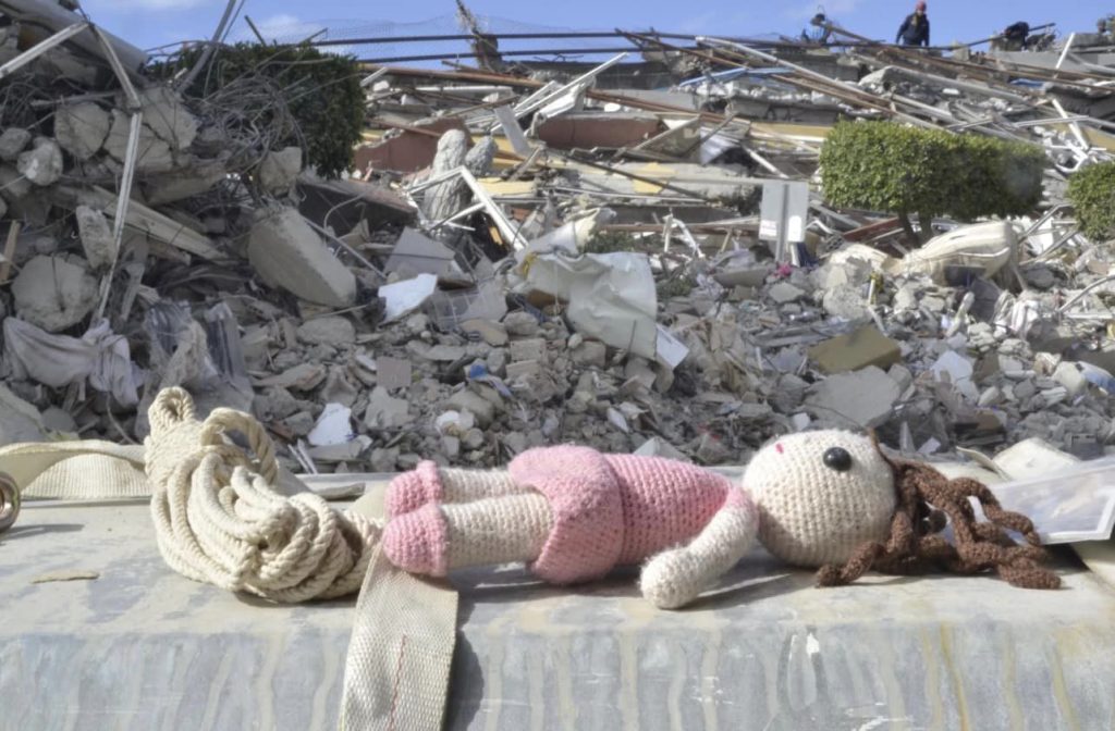 Hjælp til jordskælvsramte i Tyrkiet